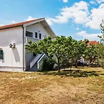 Labud * Sukošan