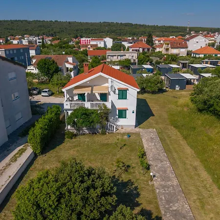 Apartament Labud Sukošan