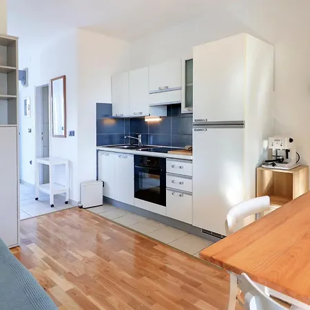Apartament Labud Sukošan
