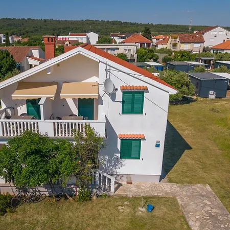 Apartament Labud Sukošan