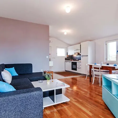 Apartmán Labud Sukošan