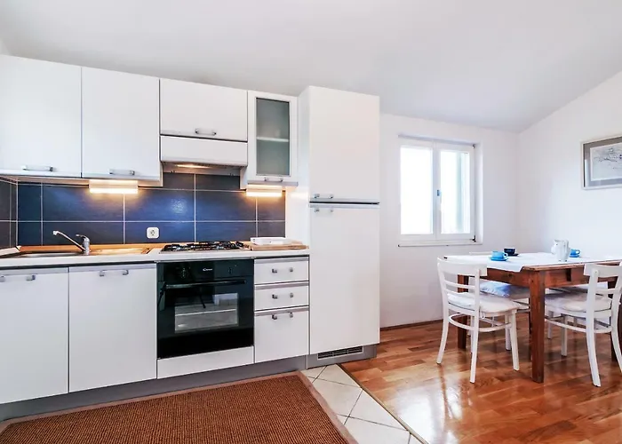 Labud * Сукошан